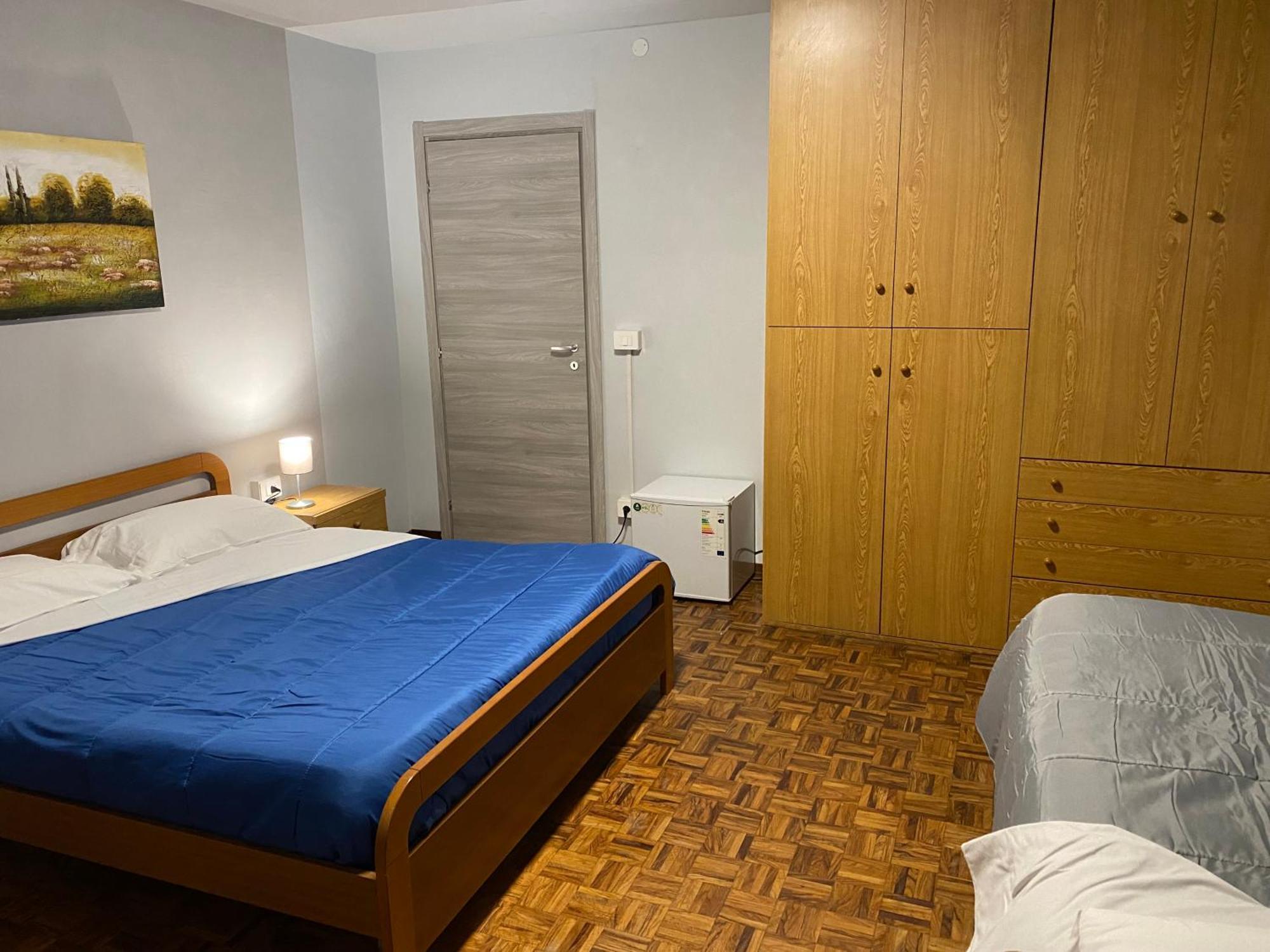 La Casa Di Cate & Adry Bed & Breakfast Envie Екстериор снимка