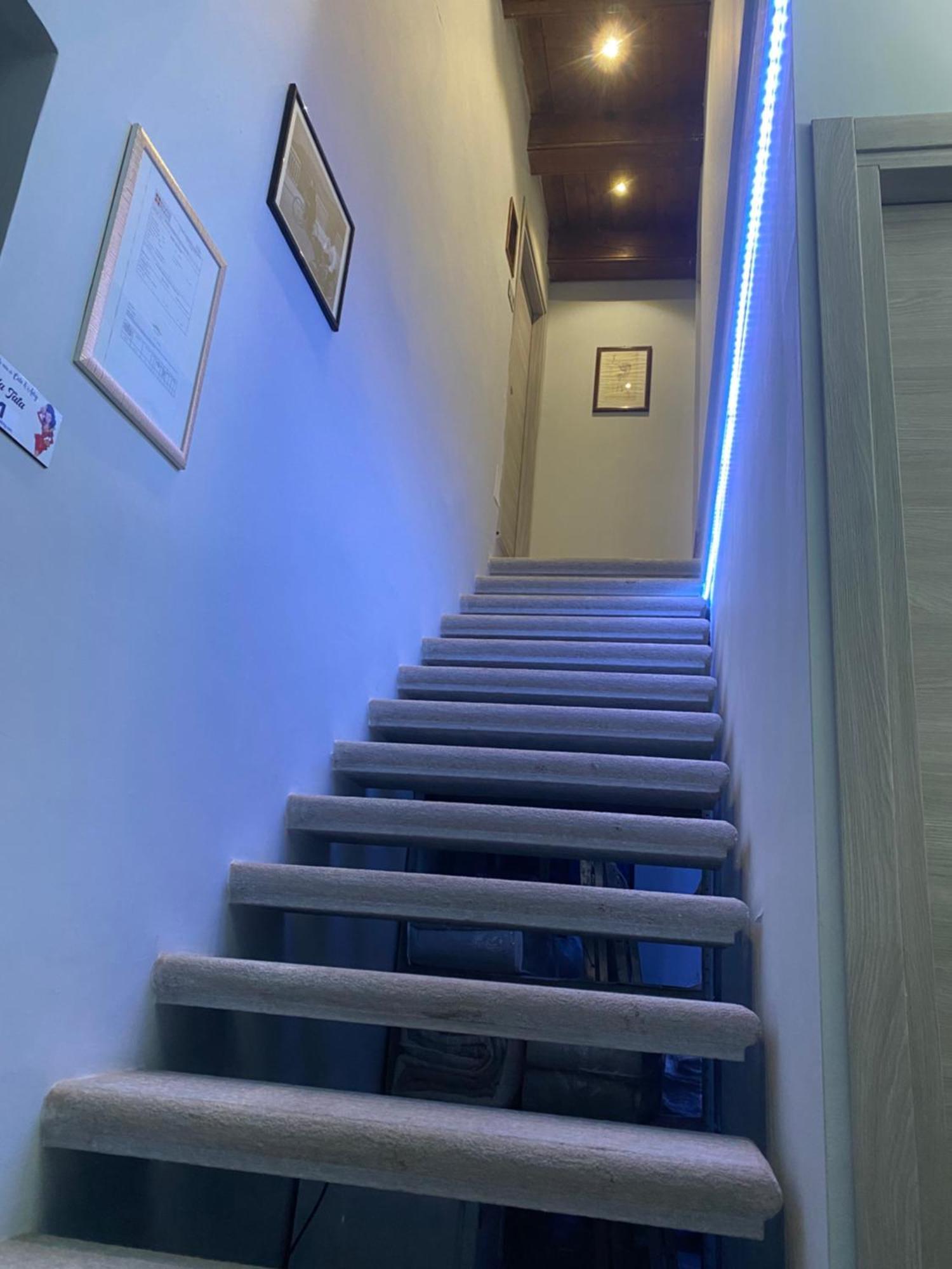 La Casa Di Cate & Adry Bed & Breakfast Envie Екстериор снимка