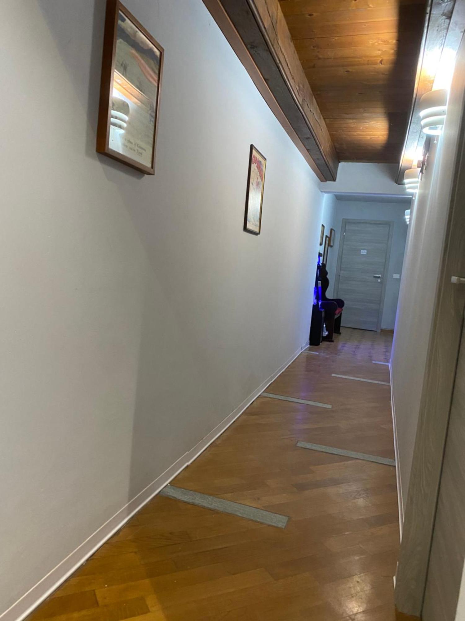 La Casa Di Cate & Adry Bed & Breakfast Envie Екстериор снимка