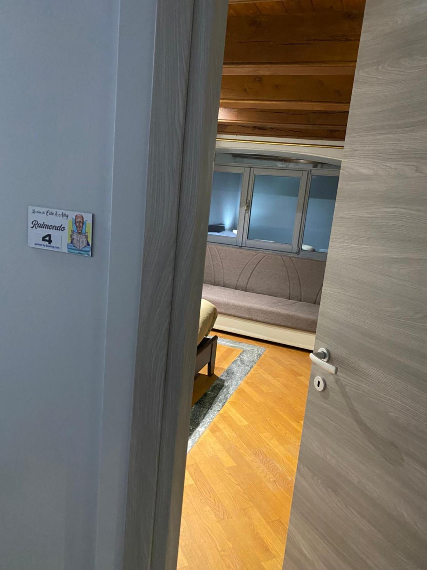 La Casa Di Cate & Adry Bed & Breakfast Envie Екстериор снимка