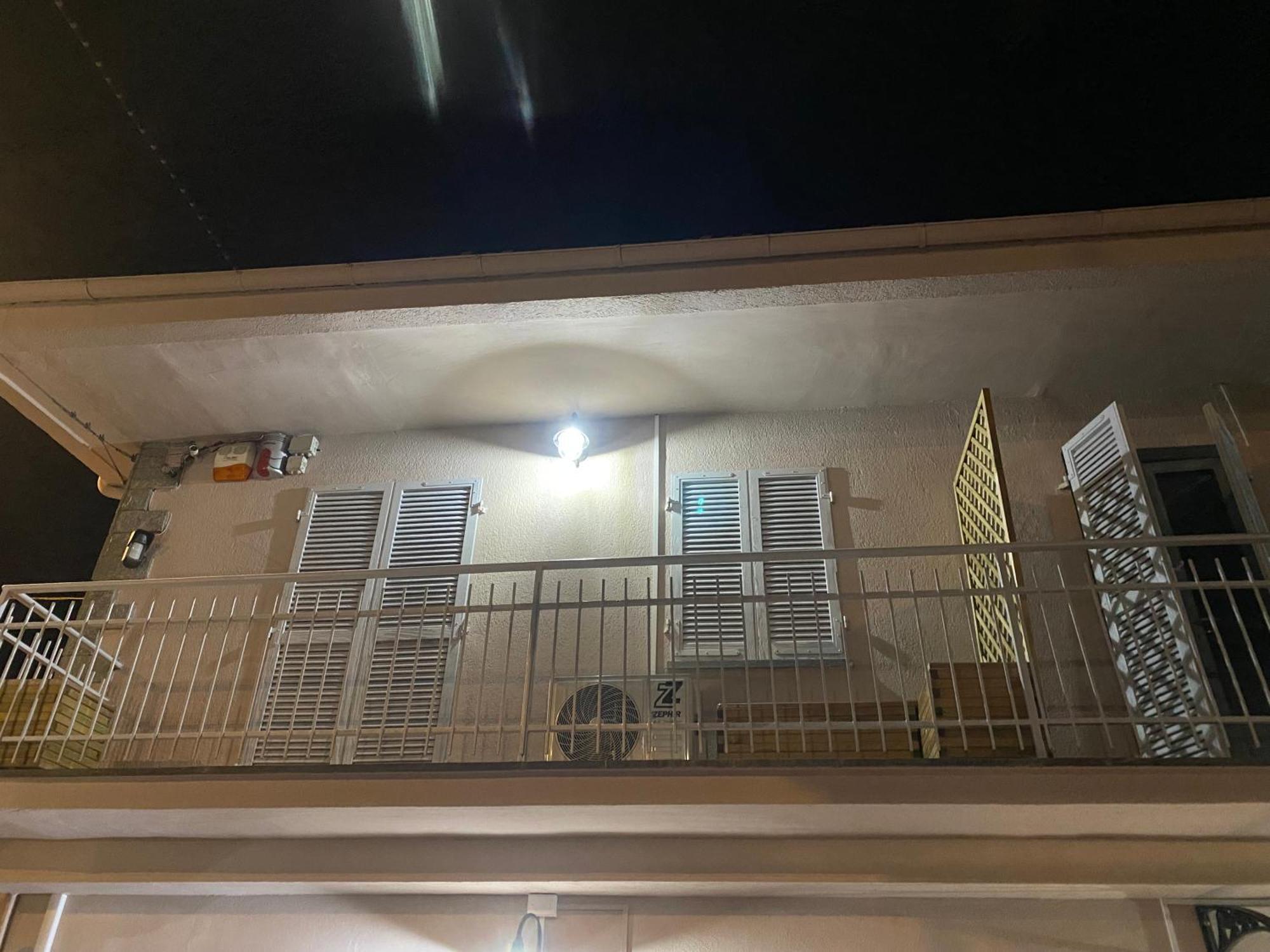 La Casa Di Cate & Adry Bed & Breakfast Envie Екстериор снимка