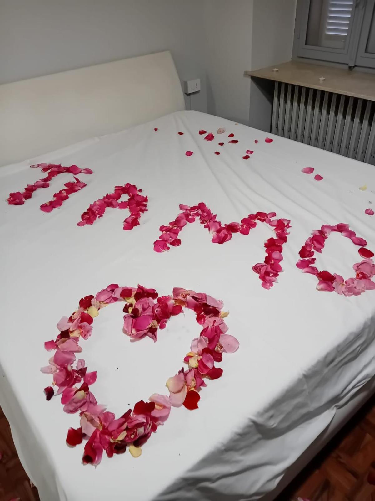 La Casa Di Cate & Adry Bed & Breakfast Envie Екстериор снимка